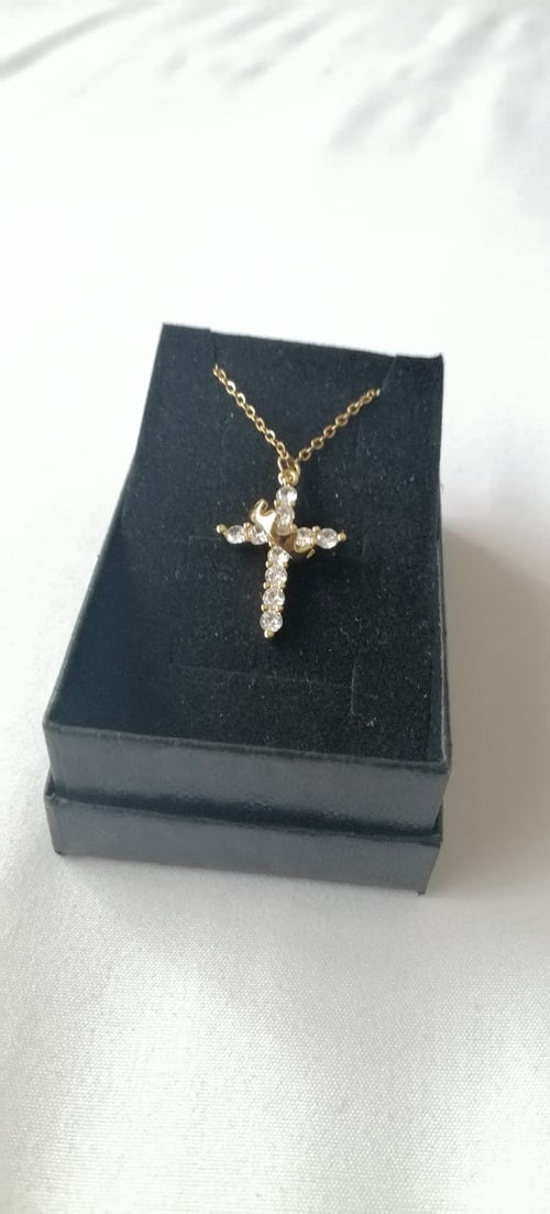 Crowned Cross Moving