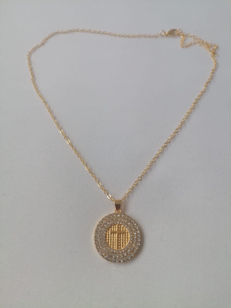 Circular Diamond Cross